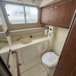 Pénichette Locaboat 935 Kerplouf (1986) – Nasszelle mit Dusche, Waschbecken und WC