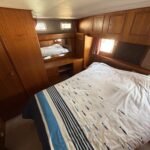 Motoryacht Van Vliet Atico 38 Joanne (1994) – Achterkabine, Doppelbett und Frisierkommode