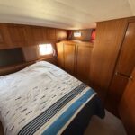 Motoryacht Van Vliet Atico 38 Joanne (1994) – Achterkabine, Doppelbett und Kleiderschränke