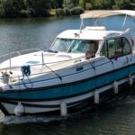 Flusskreuzer Nicols 1100 Lodève (1998) – Luftaufnahme in Fahrt