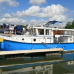 Trawler Schouten Muiden Tibo (1978) – Außenansicht Backbord am Steg